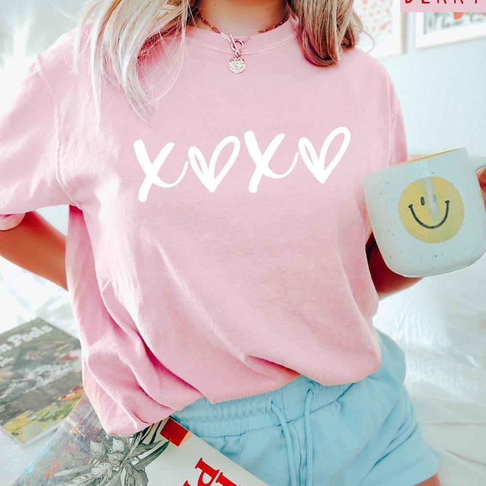 Retro Valentines Day 33 Vuitino Merch